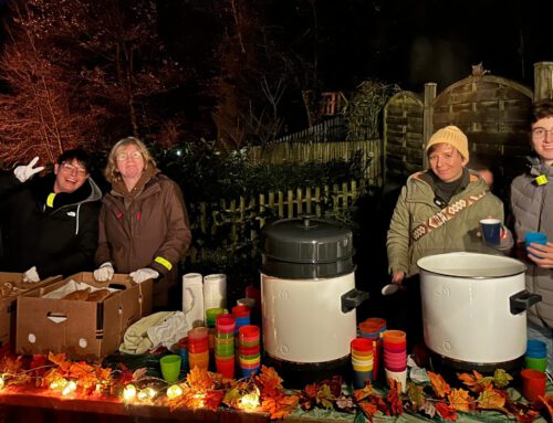 Ein stimmungsvoller Abend beim Martinsfeuer am Haus Hardt